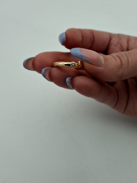 Johan Torp guldring med diamant